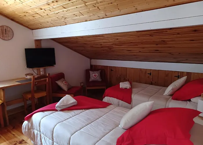 Studio L\'Iseran, Et Garage Pour Motos Et Velos, Gare A 800M