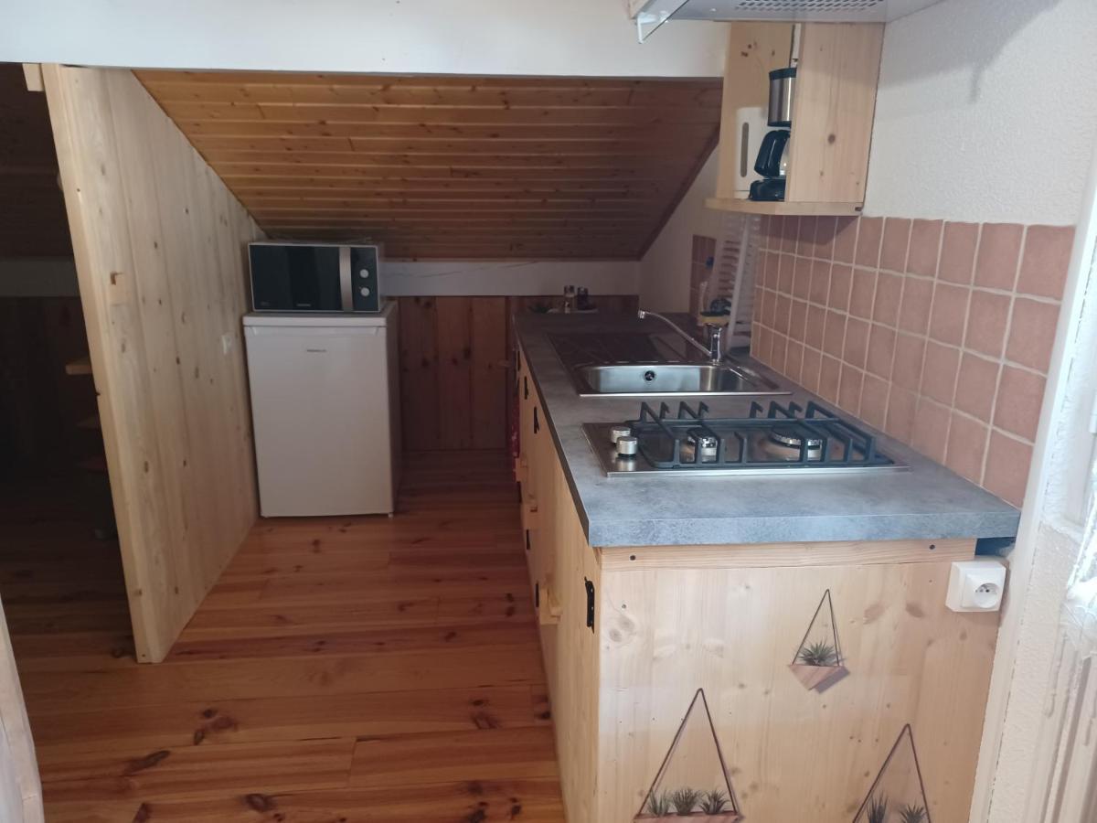 Apartment L'iseran, Et Garage Pour Motos Et Velos, Gare A 800m Fourneaux (Savoie)